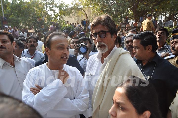 Anil Ambani, Amitabh Bachchan at funeral of Shiv Sena Supreme Balasaheb Thackeray at Shivaji Park in Mumbai.