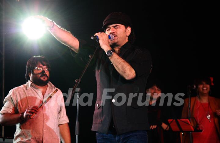 Mohit Chauhan Live at the Qutub Festival,in New Delhi