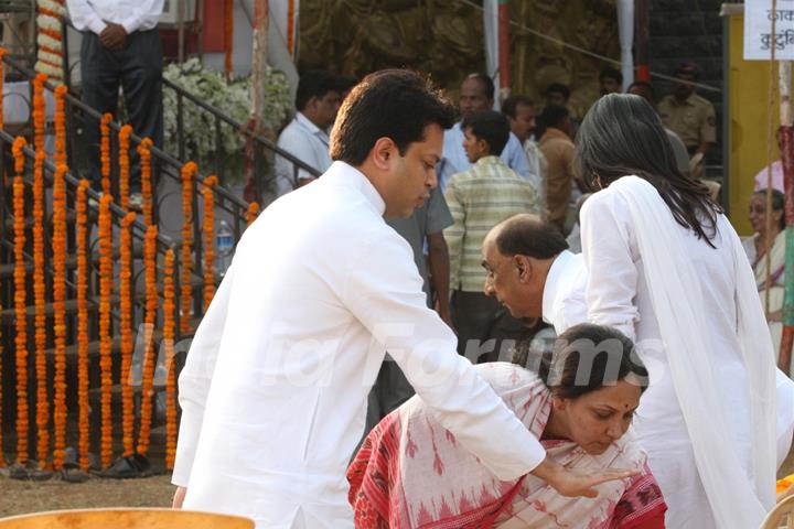 Funeral of Shiv Sena Supremo Balasaheb Thackeray