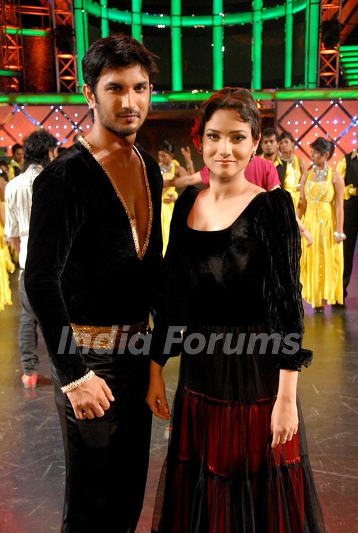 Sushant Singh Rajput, Ankita Lokhande during their performance at ZRA