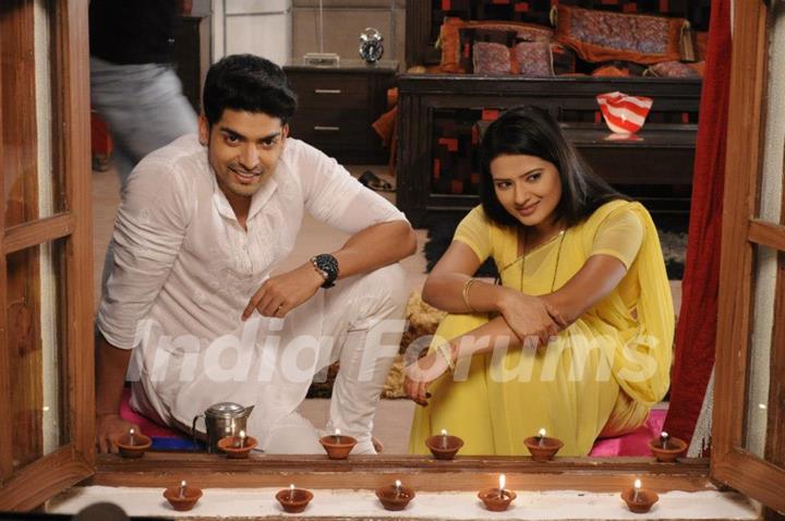 Gurmeet Choudhary & Kratika Sengar