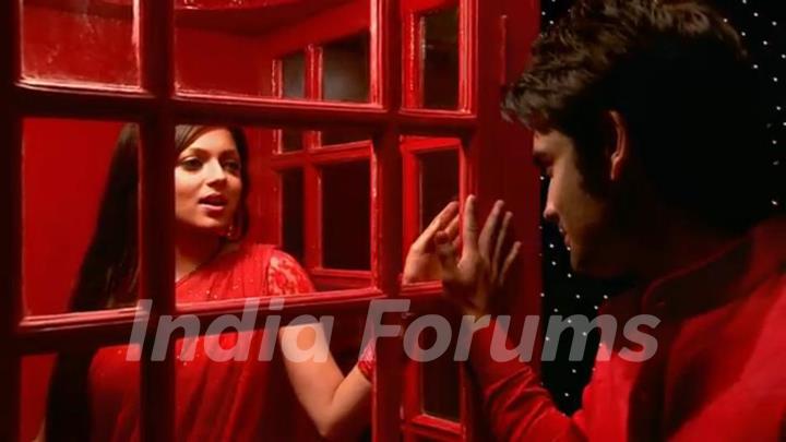 Drashti Dhami and Vivian Dsena