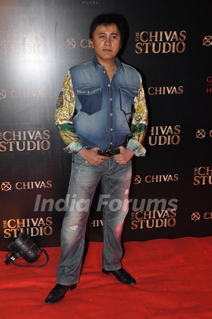 Red Carpet Chivas Studio 2012 Musical Performance