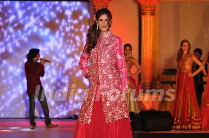 Gitanjali fashion show at Mahalaxmi Race Course in Mumbai