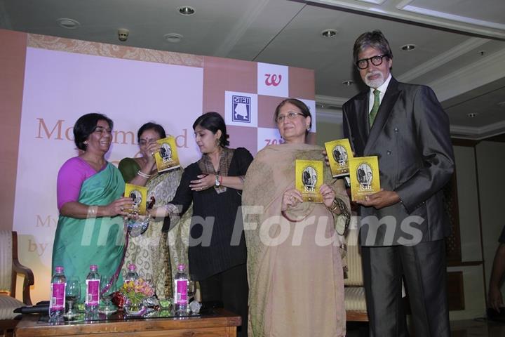 Amitabh Bachchan launches Yasmin Rafi’s Book “Mohammed Rafi My Abba – A Memoir”