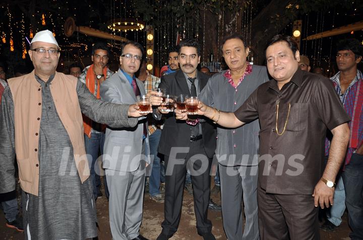 Pramod, Anant, Ashutosh, Ranjeet and Manoj at First item song shoot of film Soda