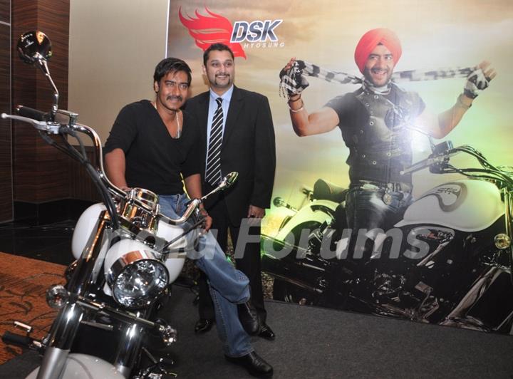 DSK Motowheels announces the winner of Picture Dekho Bike jeeto contest