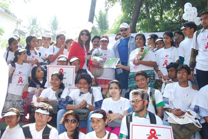 Rakhi Sawant joins to support the cause of HIV/AIDS awreness rally of Dr. Sunita Dube