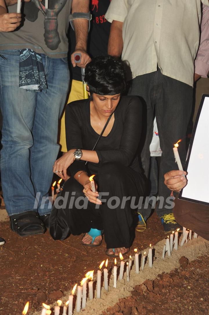 Silent Candle March for the sad demise of Delhi gang rape