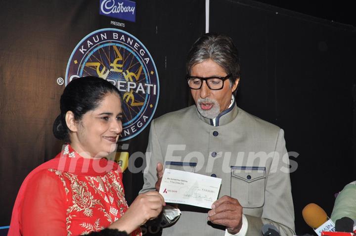 KBC 1st Winner Summeet Kaur