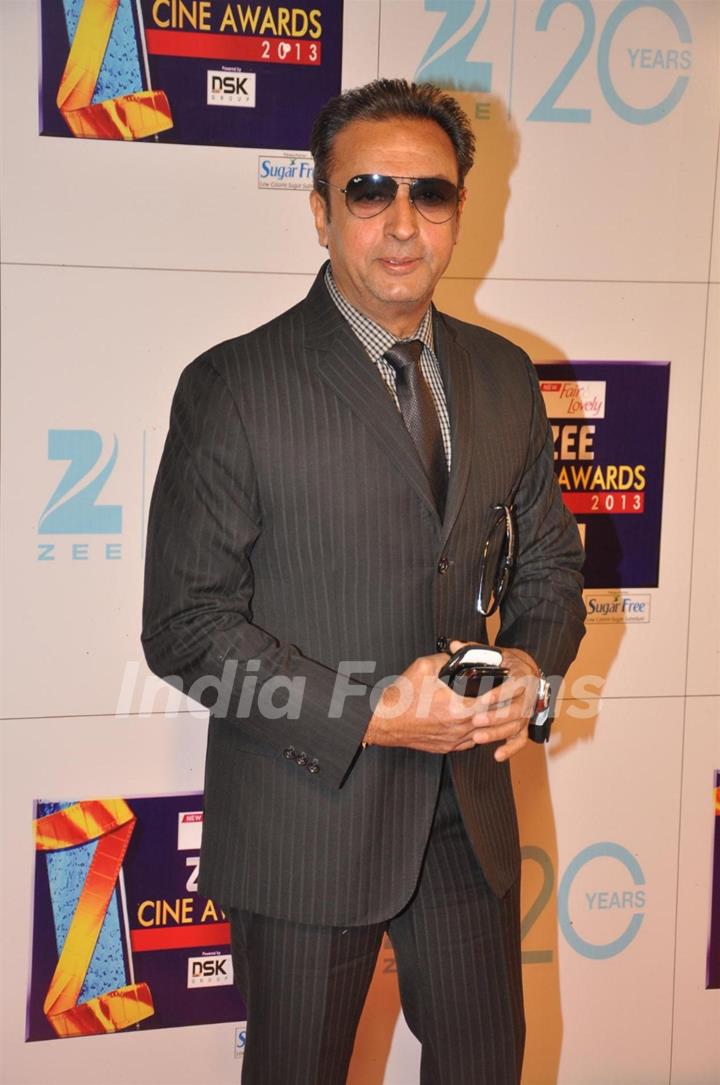 Gulshan Grover at Zee Cine Awards 2013