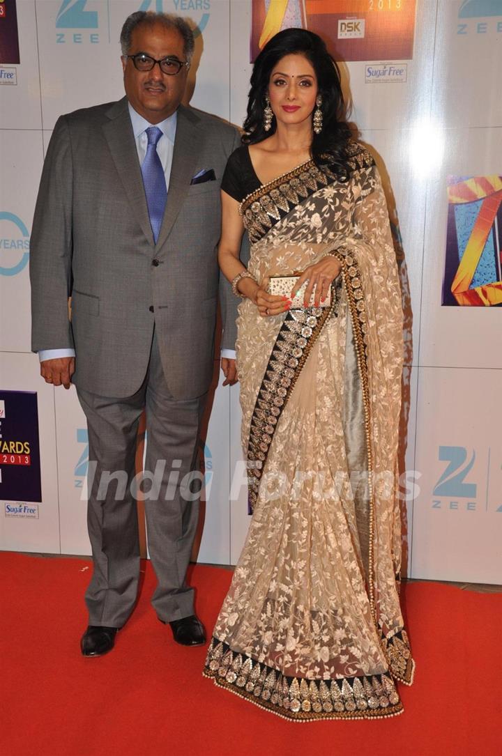 Sridevi with husband Boney Kapoor at Zee Cine Awards 2013