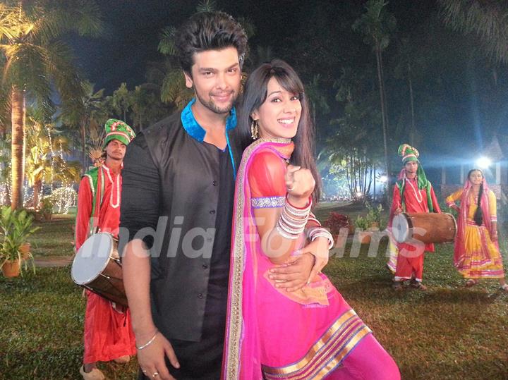 Nia sharma and kushal Tandon celebrating Lohri on the sets