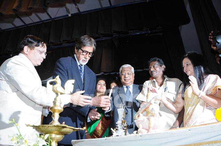 Amitabh Bachchan attended the Valedictory Function