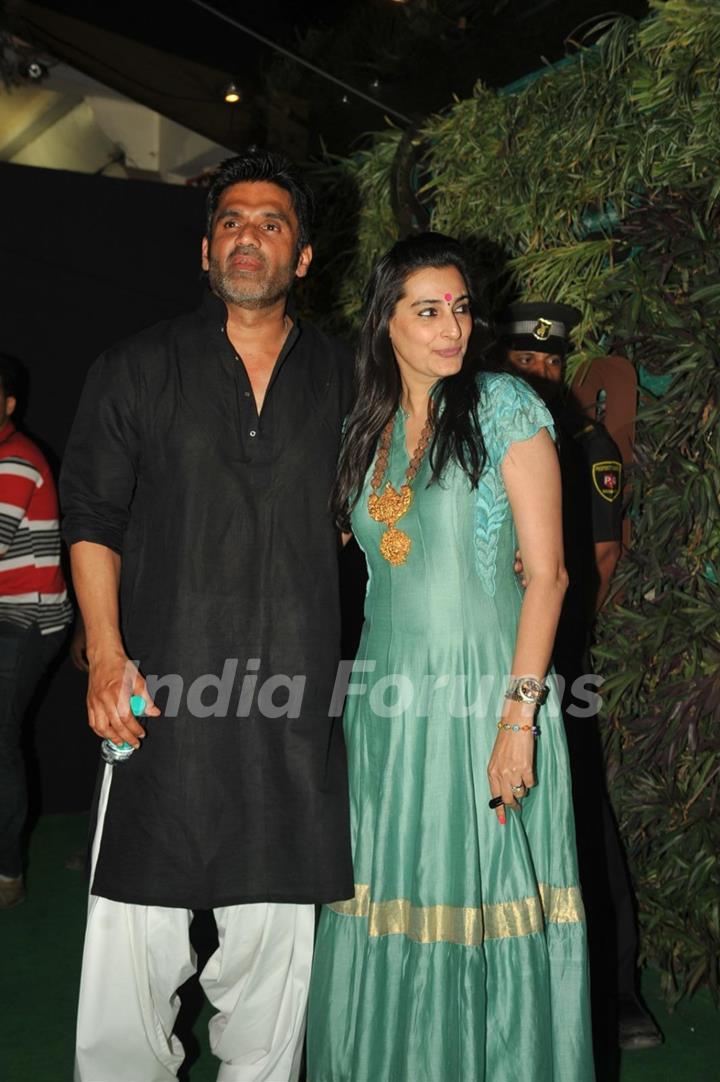 Launch of Suniel & Mana Shetty’s ‘Discovery & R House’ furniture showroom
