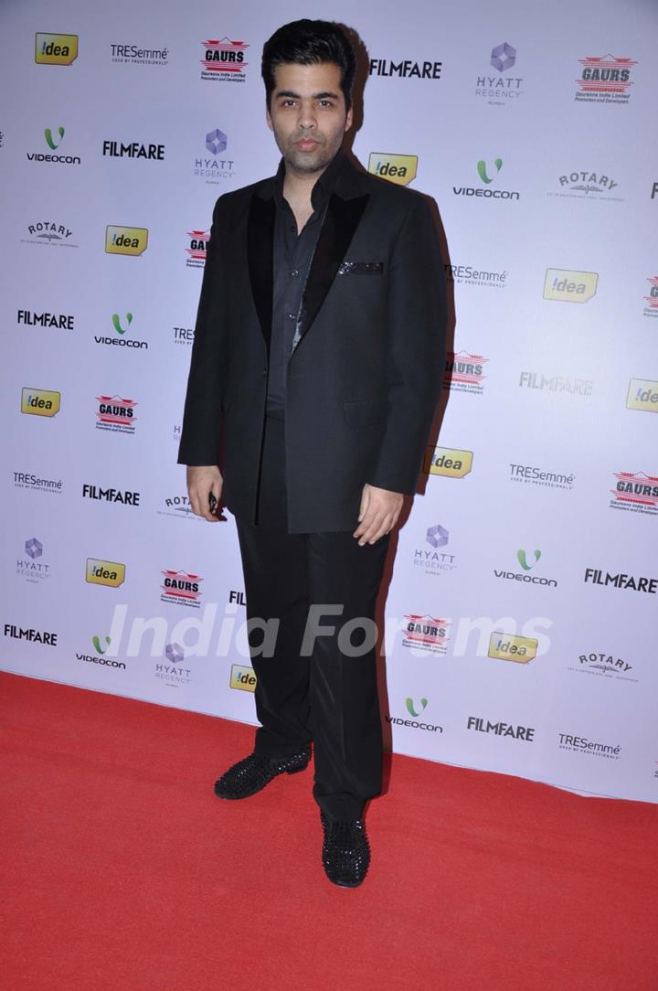 Red Carpet of '58th !dea Filmfare Awards 2012' Nominations Party