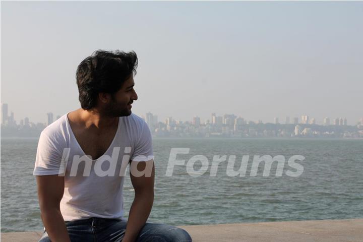 Shaheer Sheikh at marine drive