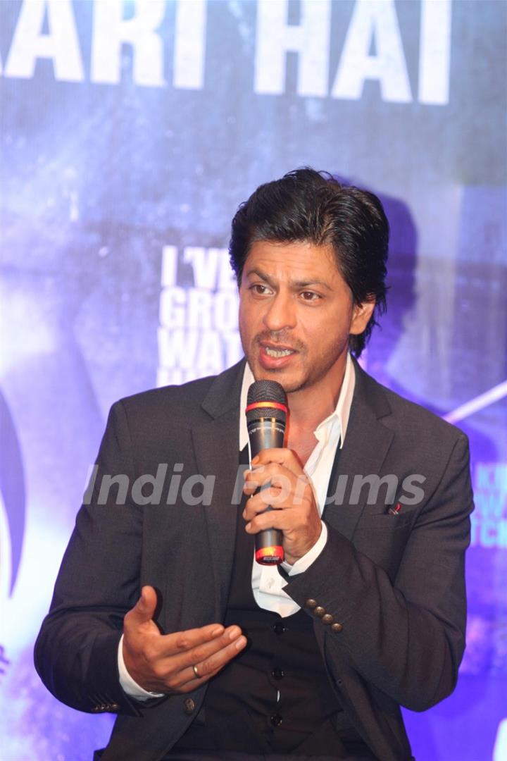 Shah Rukh Khan unveils Toyota University Cricket Championship