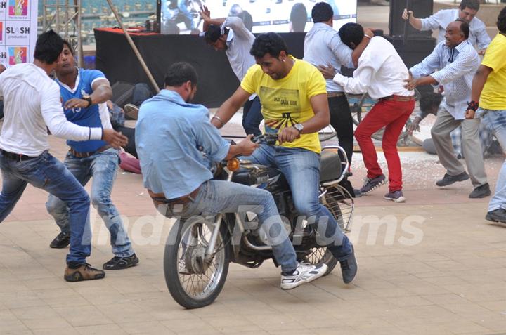 Live Shootout With The Cast of Film Shootout at Wadala