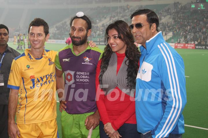 New Delhi, 29 Jan 2013 - Akshay Kumar at the match between Delhi Waveriders and Jaypee Panjab warriors at Hero Hockey India League in New Delhi. (Photo: IANS/Amlan)