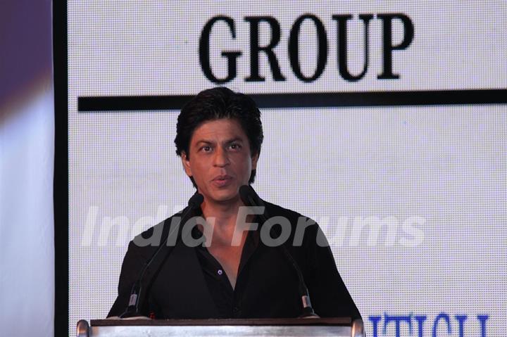 Shahrukh Khan at TOIFA launch