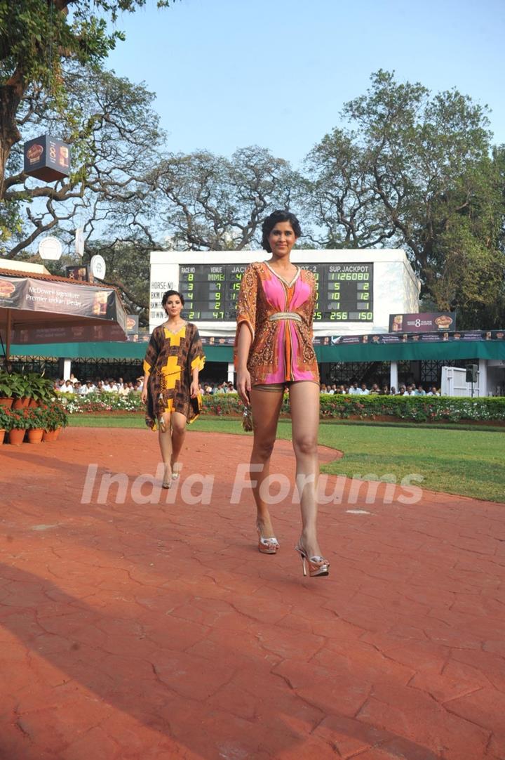 Pria Kataria Puri fashion show at the Signature Indian Derby