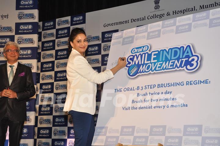 Madhuri Dixit At Oral-b Dental Camp