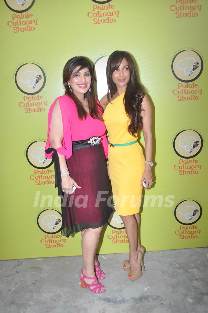 Shafe Rakhee vaswani launch Palate Culinary Studio with Malika Arora Khan