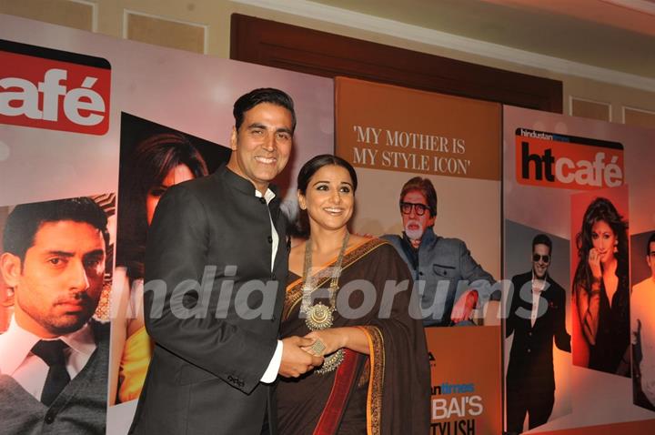 Akshay Kumar and Vidya Balan at Hindustan Times Style Awards