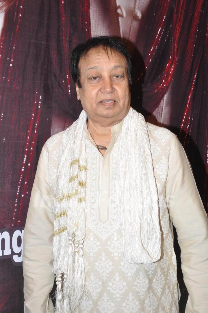 Bhupinder and Mitali Singh pay their tribute to Late Jagjit Singh