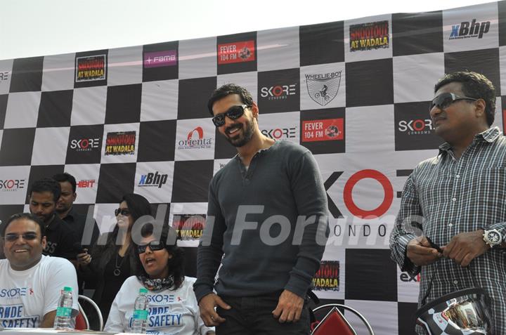 Film ShootOut Wadala Promotion at Safety Drive & 600 bikers Rally