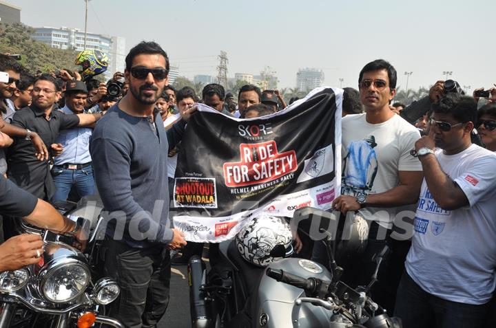 Film ShootOut Wadala Promotion at Safety Drive & 600 bikers Rally