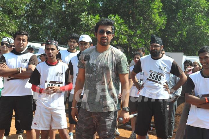 India’s First Time organizes ‘Mud Rush’ in Kolad