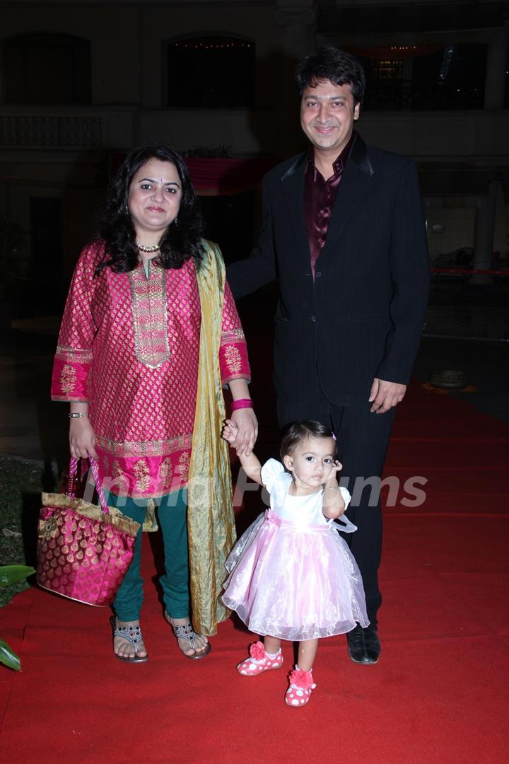 Wedding reception of Veteran actor Aanjjan Srivastav’s son Abhishek Srivastav