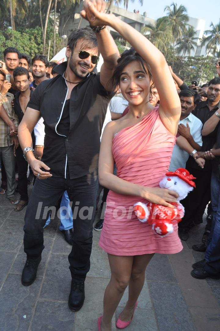 Vivek Oberoi and Neha Sharma promotes Jayantabhai Ki Luv Story on Valentine day