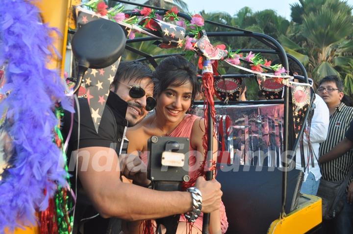 Vivek Oberoi and Neha Sharma promotes Jayantabhai Ki Luv Story on Valentine day