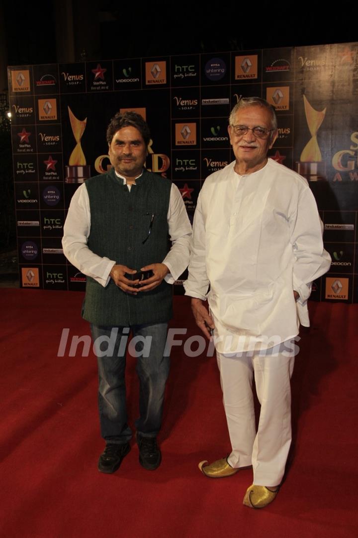 Vishal Bharadwaj and Gulzar at Renault Star Guild Awards 2013