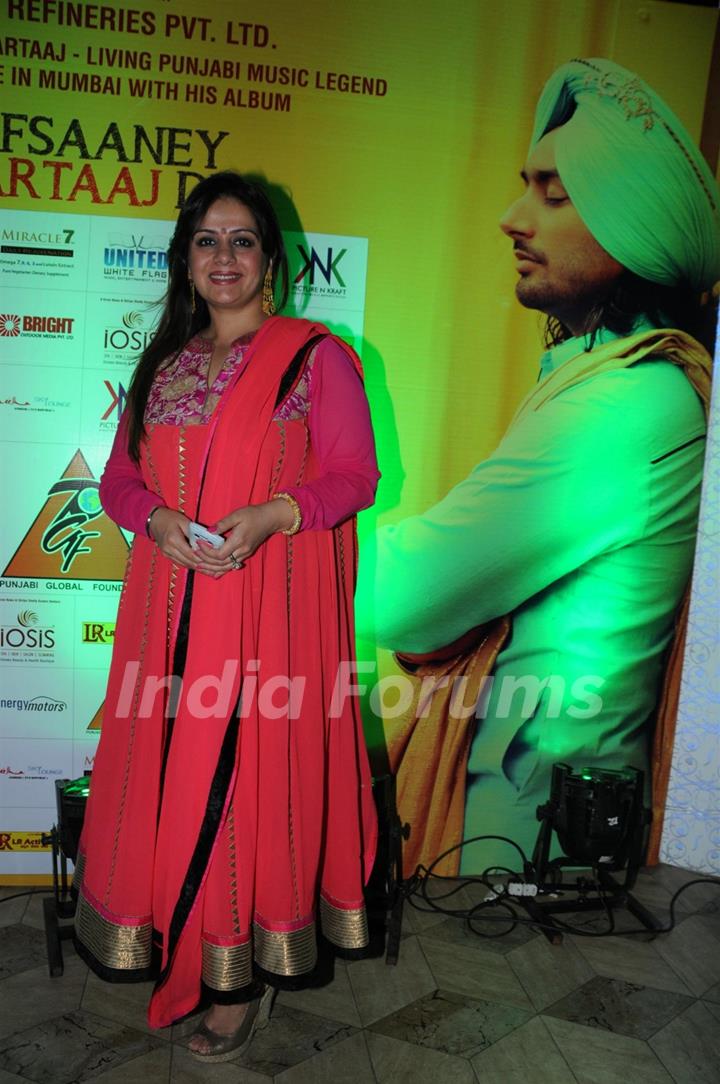 Kiran Bawa at launch of album `Afsaaney Sartaaj De` by Satinder Sartaaj at the Sheesha Sky Lounge