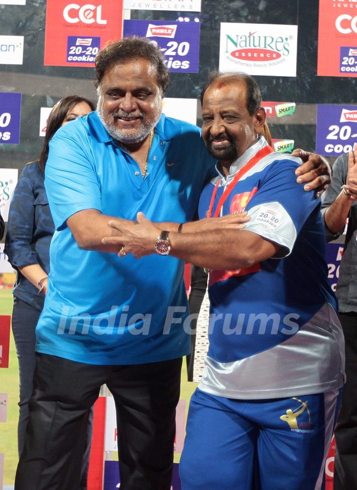 Celebrity Cricket League 2013 (CCL) Finals between Karnataka Bulldozers vs Telugu Warriors at the Chinnaswamy Stadium in Bengaluru