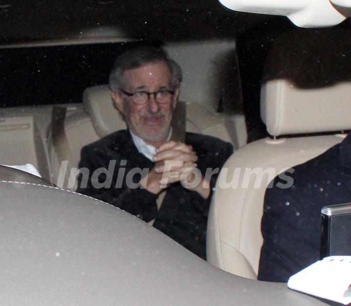 Steven Spielberg Meets With Bollywood Filmmakers