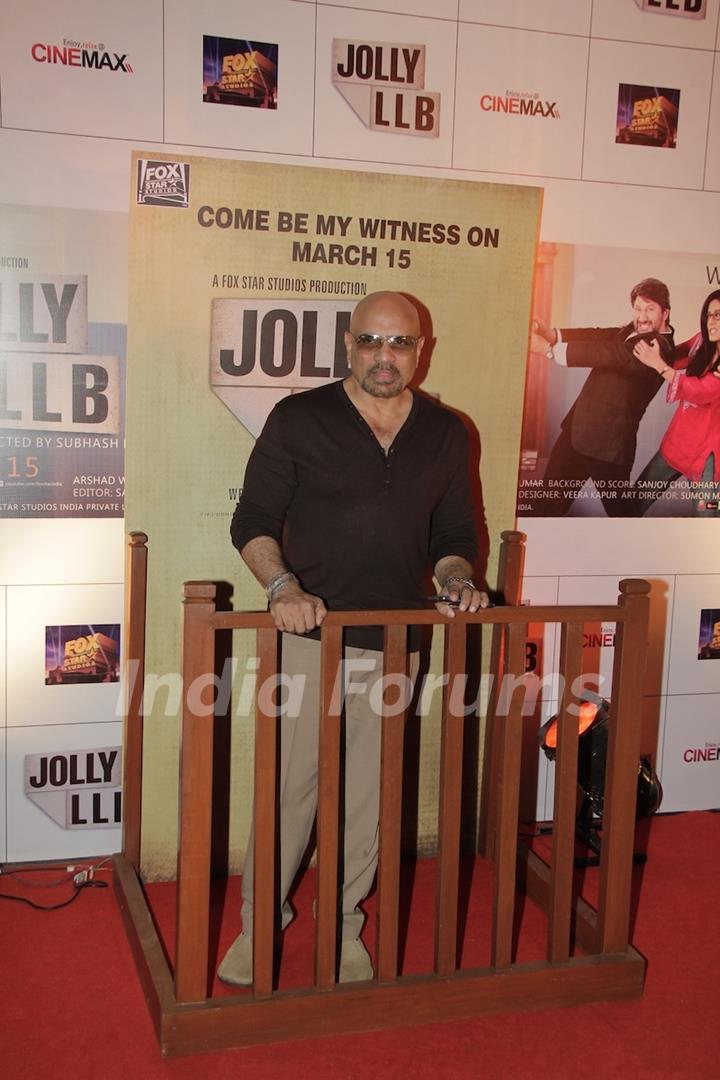 Bharat Dabholkar at Premiere of movie Jolly LLB