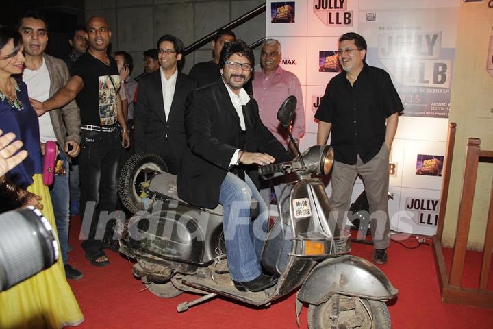 Arshad Warsi at Premiere of movie Jolly LLB