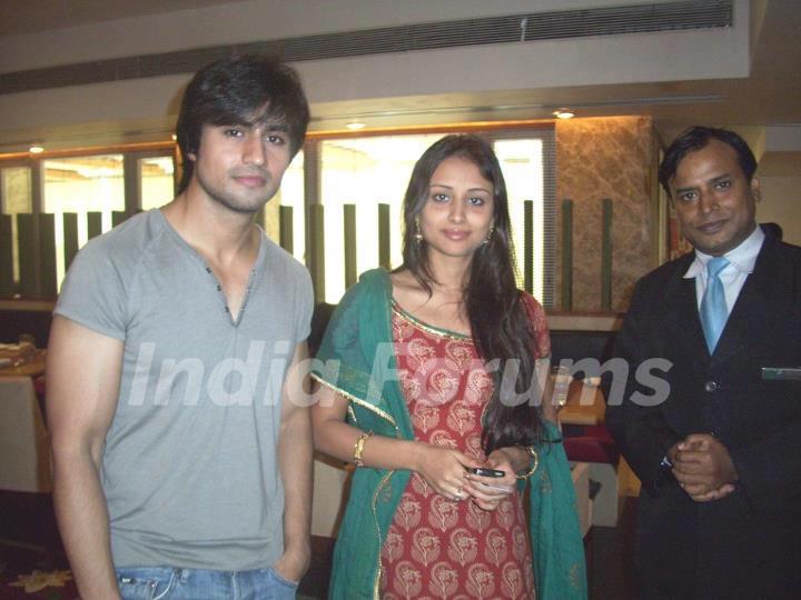 Harshad Chopda and Anupriya Kapoor.