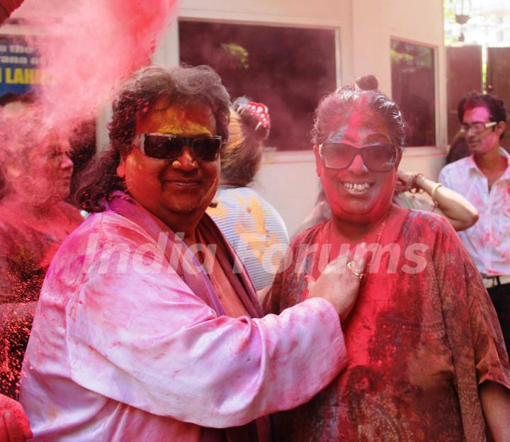 Bappi Lahiri Celebrates Holi with family