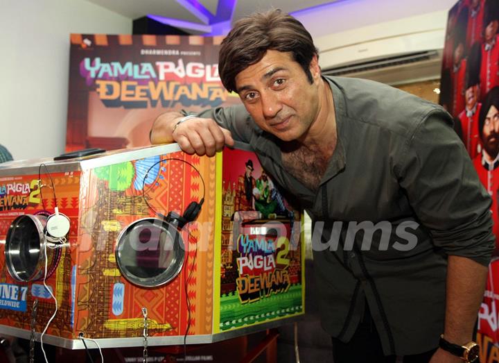 Film Yamla Pagla Deewana 2 first look launch