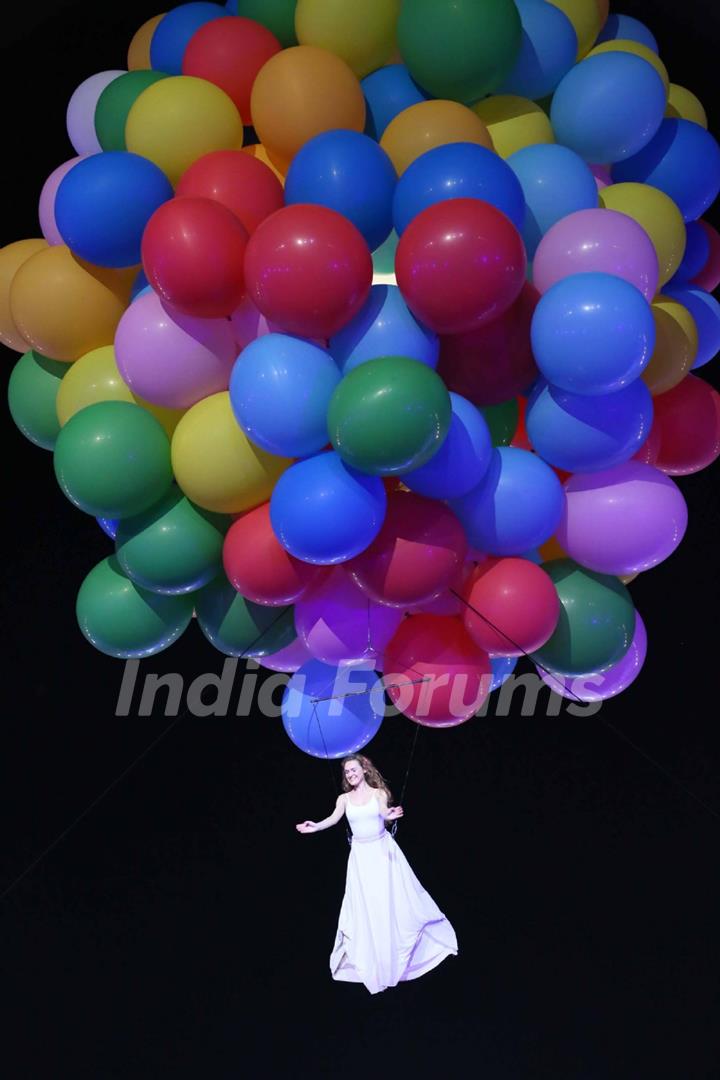 Celebs performed at IPL 6 opening ceremony in Kolkata