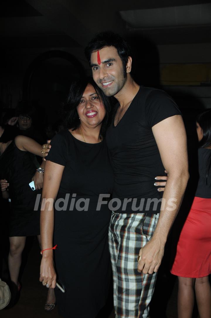 Sandip Soparkar & Swati Loomba at Designer Rohhit Verma's surprise Birthday party for Swati Loomba