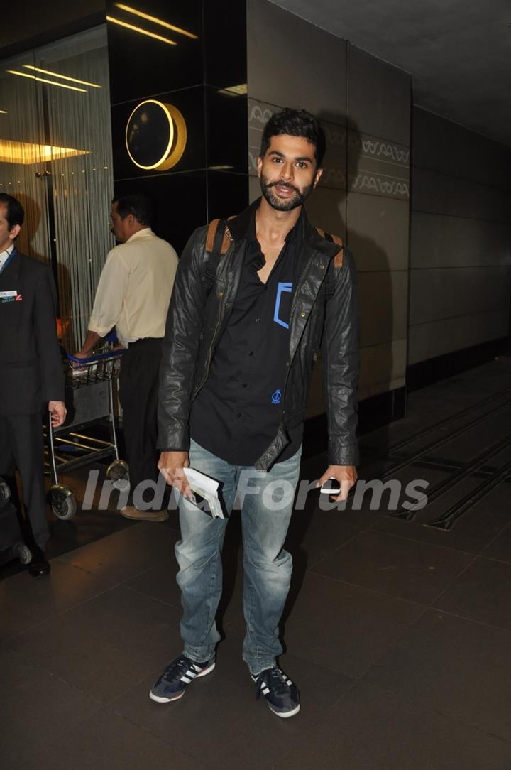 Celebs at Airpot Going to Toifa Awards