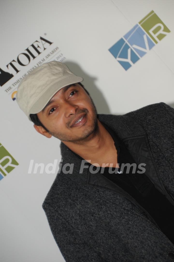 Shreyas Talpade arrive in Vancouver for TOIFA