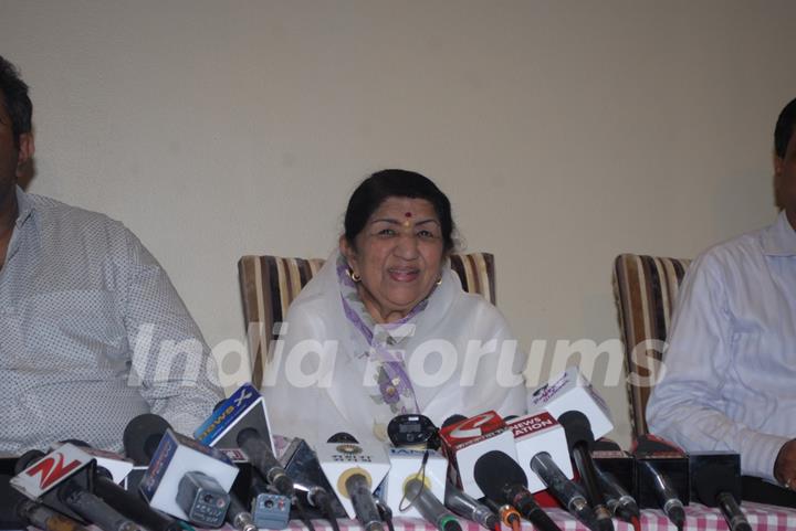 Lata Mangeshkar during press conference to announce Dinanath Mangeshkar awards